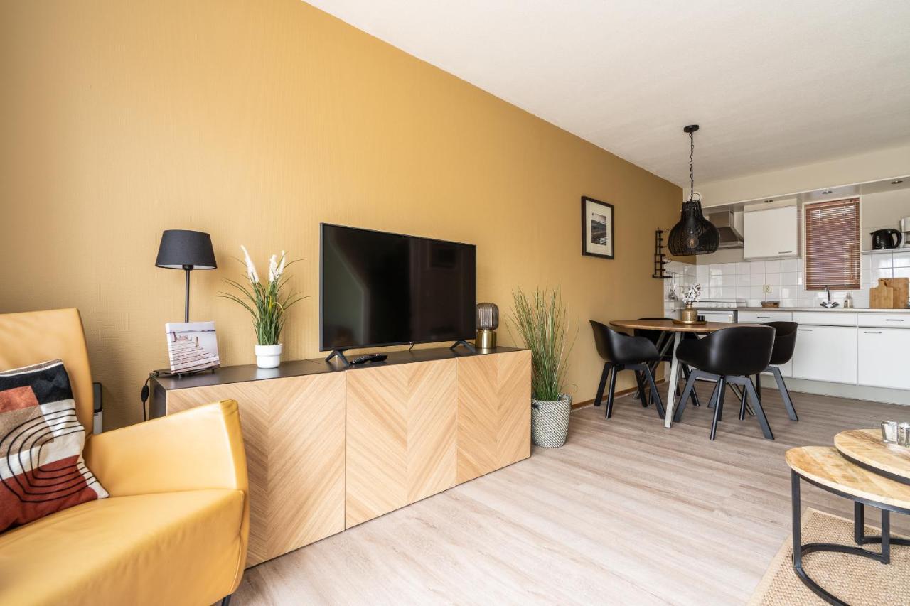 Appartement De Bosrand, Resort Amelander Kaap Hollum  Exterior photo